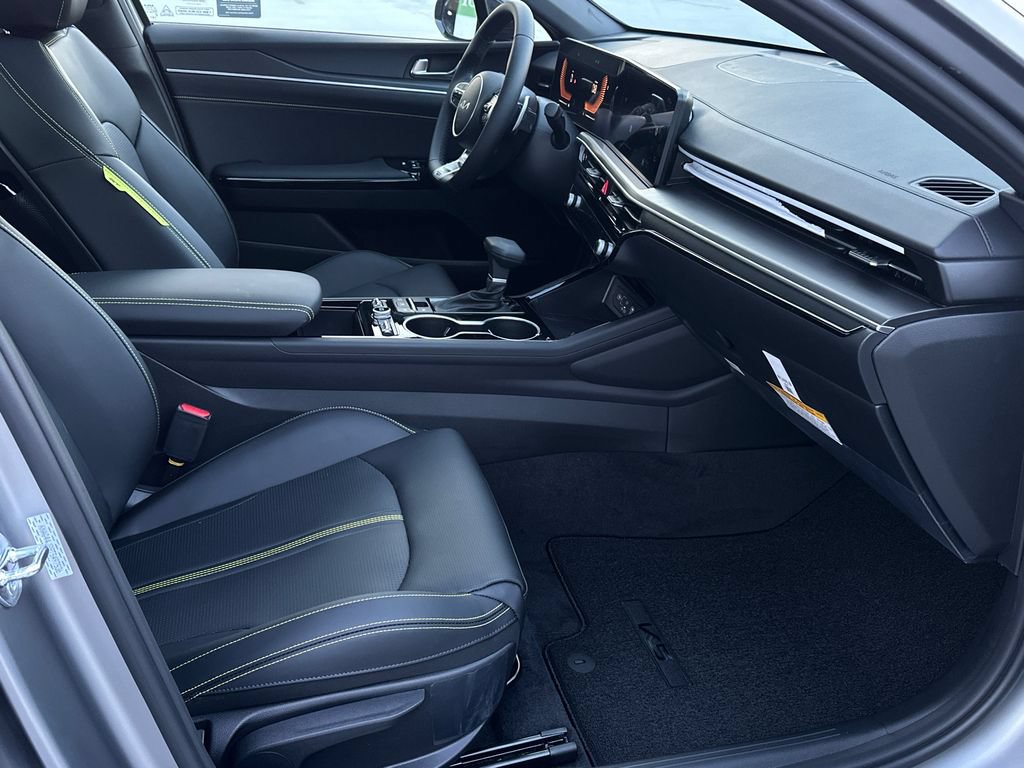 New 2026 Kia K5 GT FWD image 11