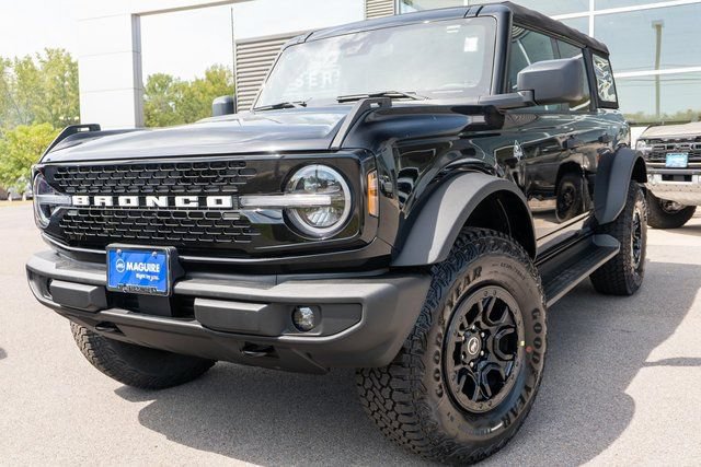 New 2026 Ford Bronco Outer Banks w/ Sasquatch Package