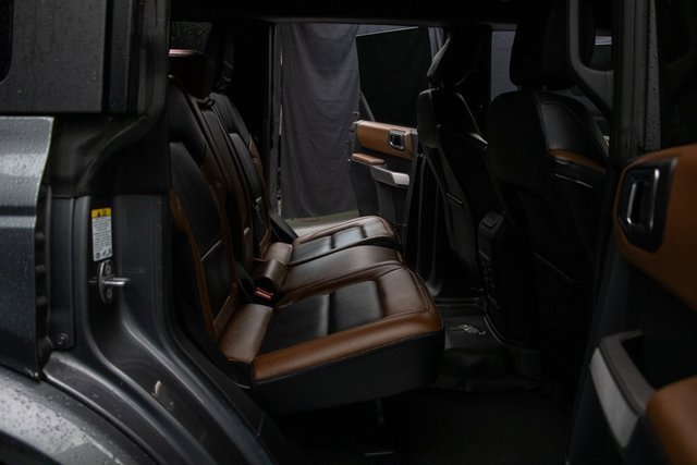 Used 2023 Ford Bronco Outer Banks image 18