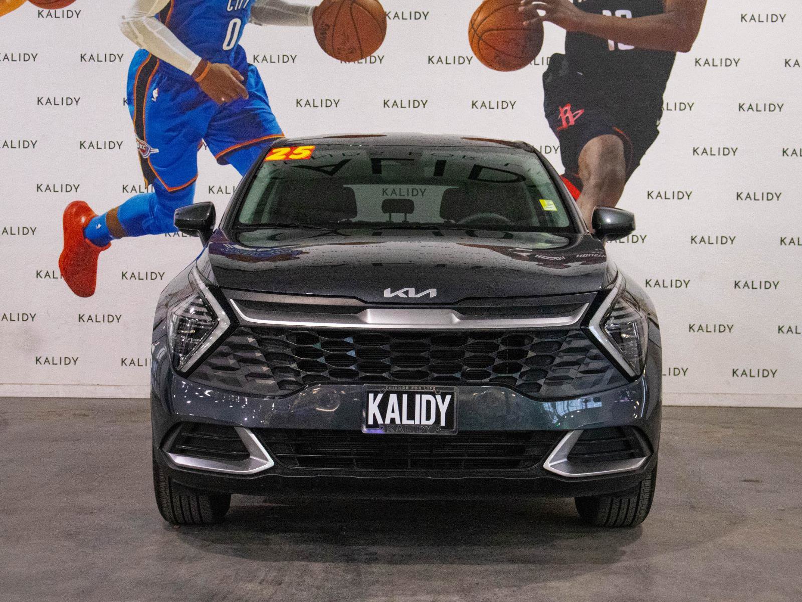 Used 2025 Kia Sportage LX image 19