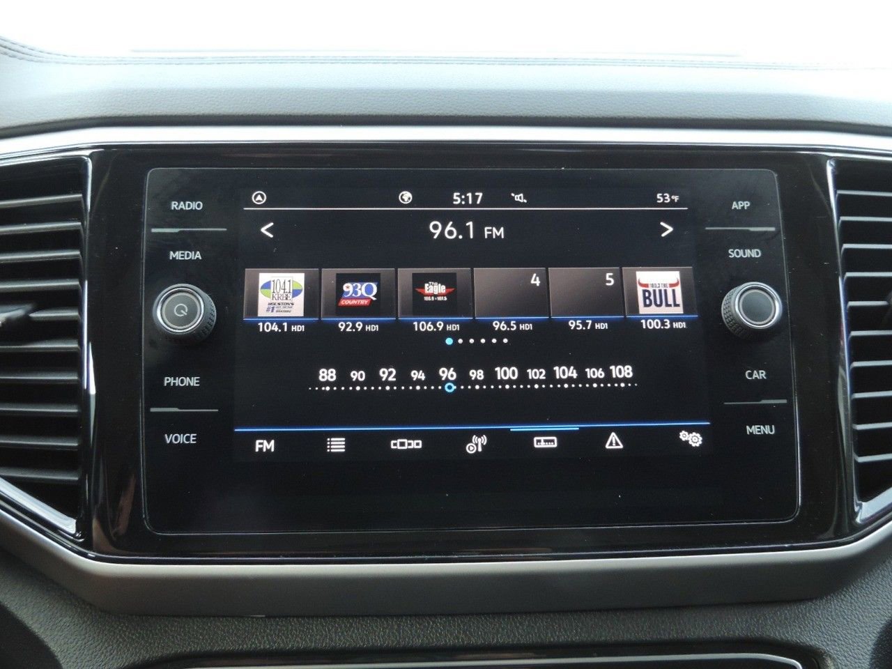 Used 2022 Volkswagen Atlas SE w/ Panoramic Sunroof Package image 24