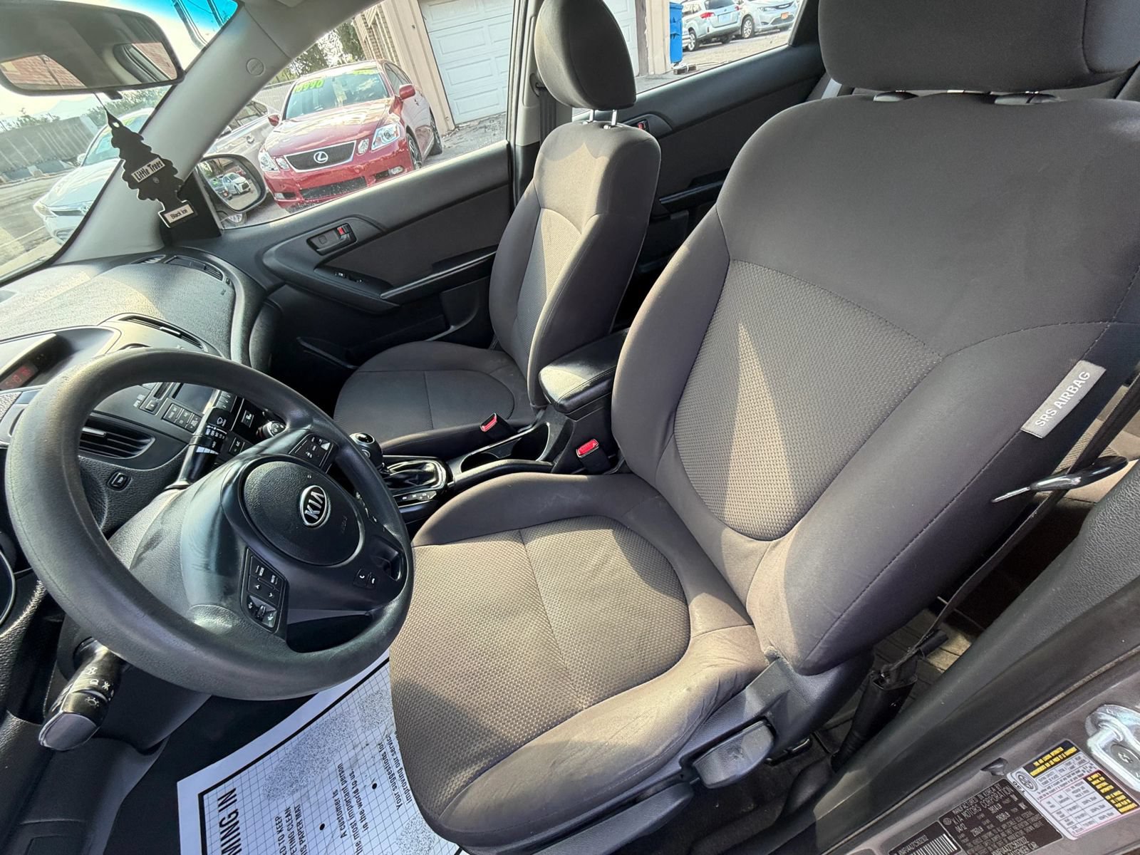 Used 2012 Kia Forte EX FWD image 11