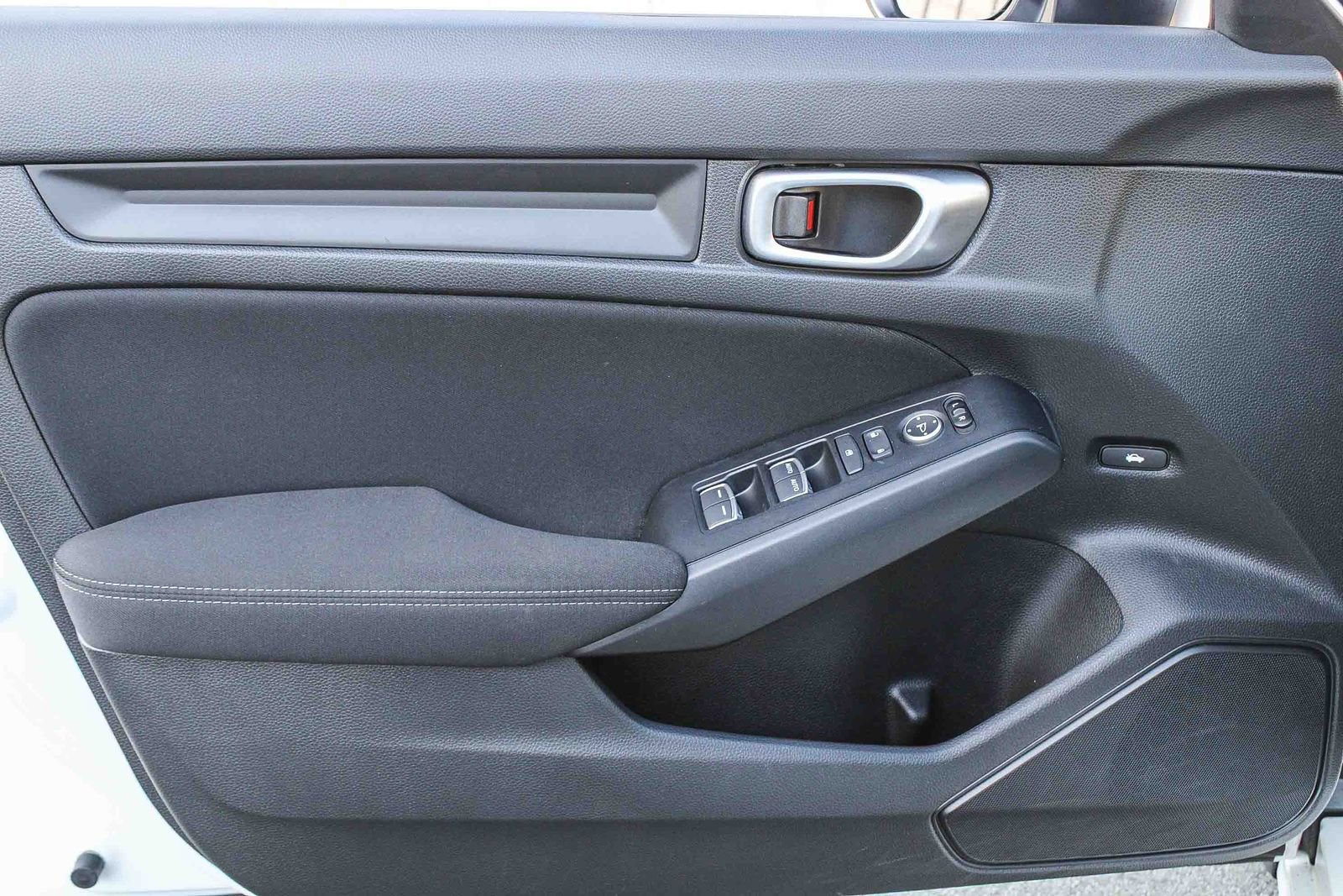 Used 2023 Honda Civic LX image 24