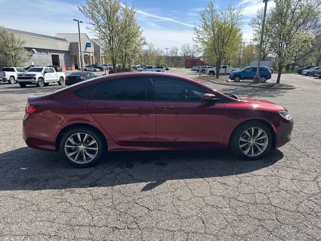 Used 2015 Chrysler 200 S w/ Comfort Group AWD/4WD image 6