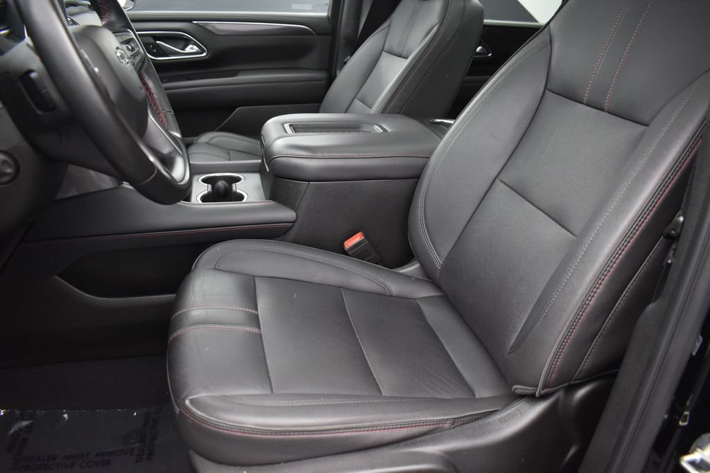 Used 2023 Chevrolet Suburban RST w/ Luxury Package AWD/4WD image 11