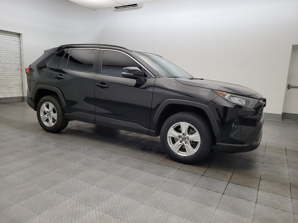 Used 2021 Toyota RAV4 XLE w/ Convenience Package image 11