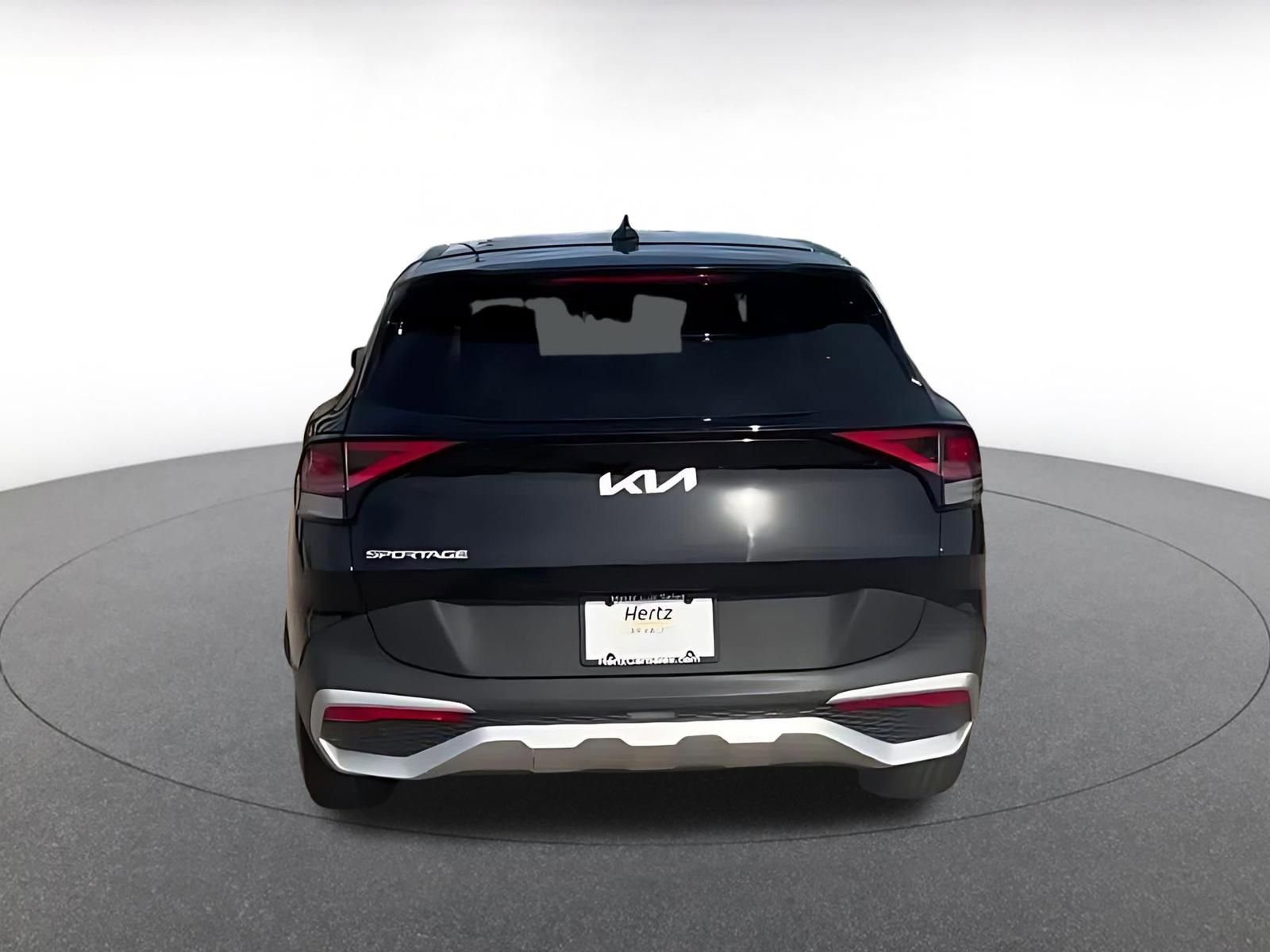 Used 2025 Kia Sportage LX image 12