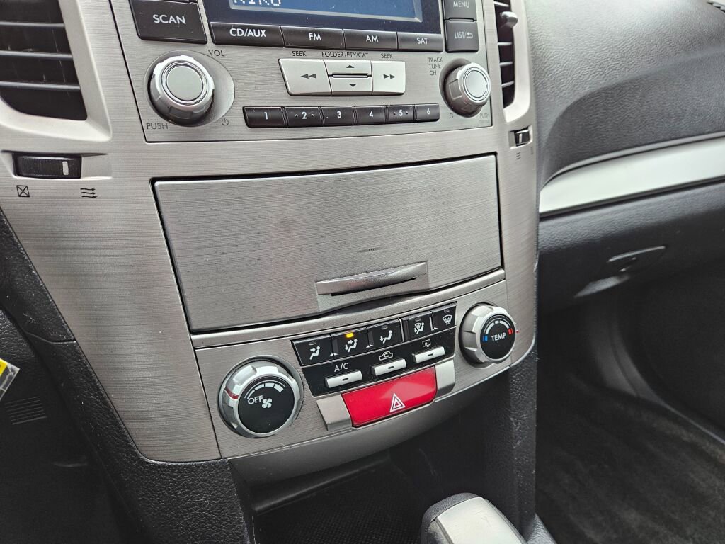 Used 2013 Subaru Outback 2.5i Premium image 18