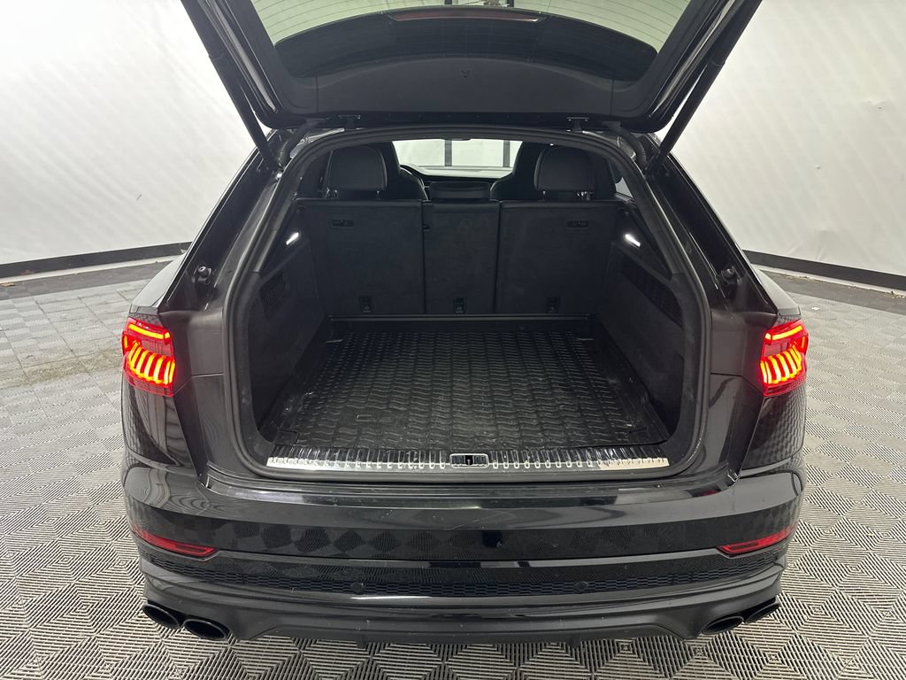 Used 2022 Audi SQ8 Prestige AWD/4WD image 20