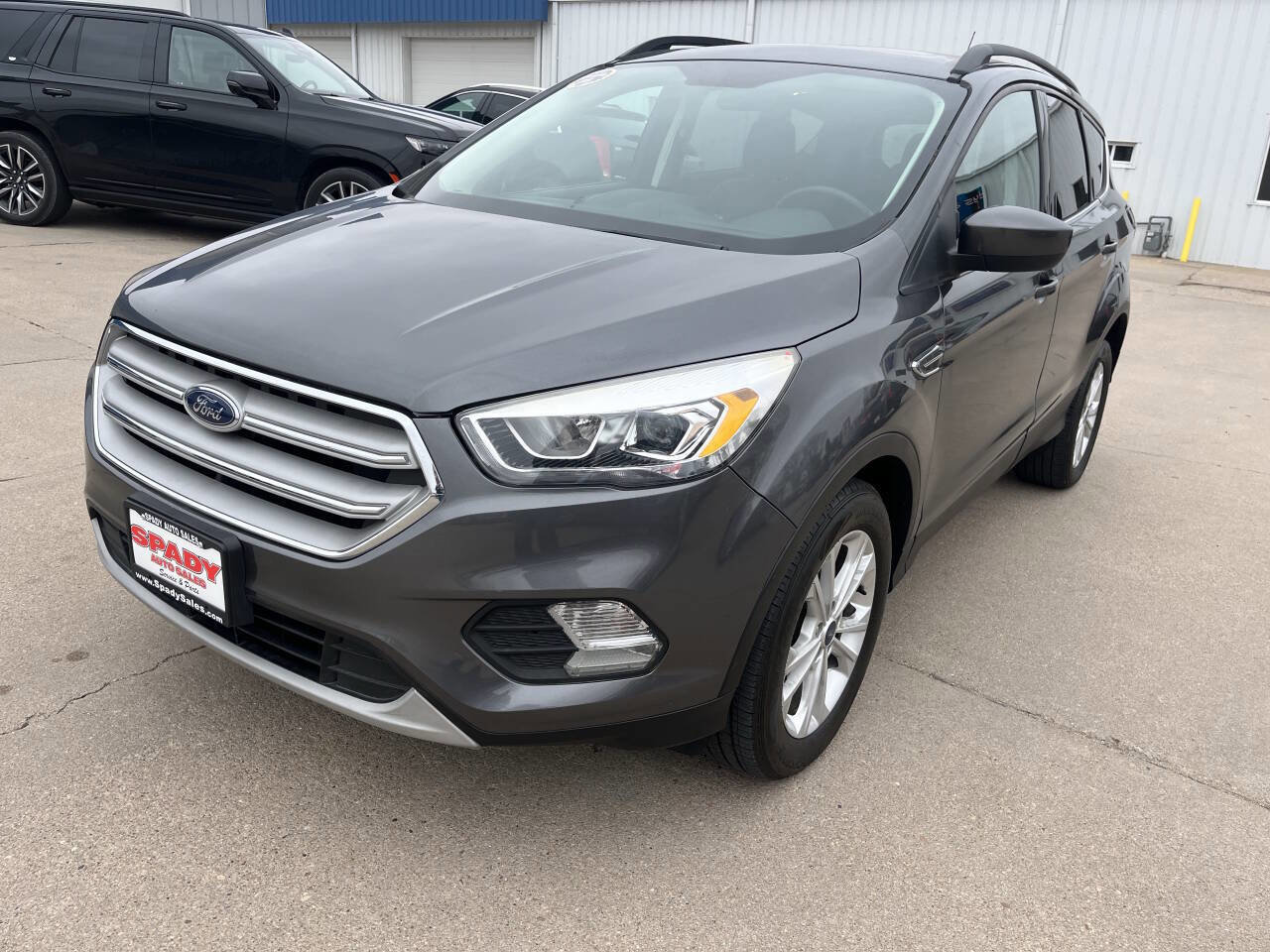 Used 2018 Ford Escape SEL image 3