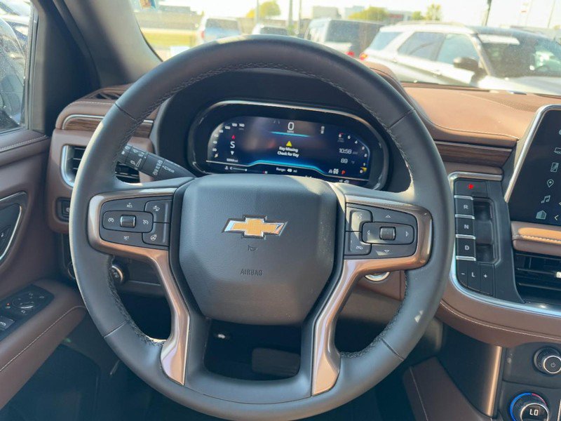 Used 2024 Chevrolet Tahoe High Country w/ Premium Package 2 AWD/4WD image 10