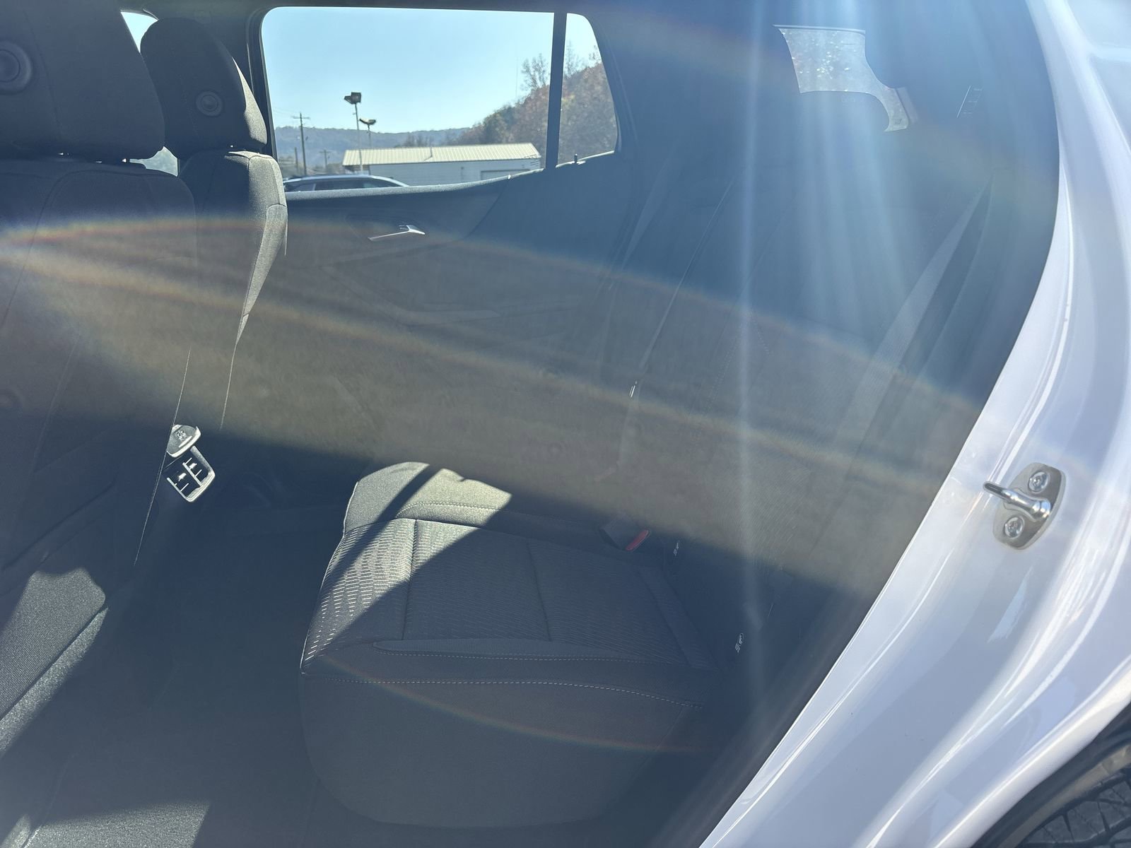 New 2026 Chevrolet Equinox LT image 24