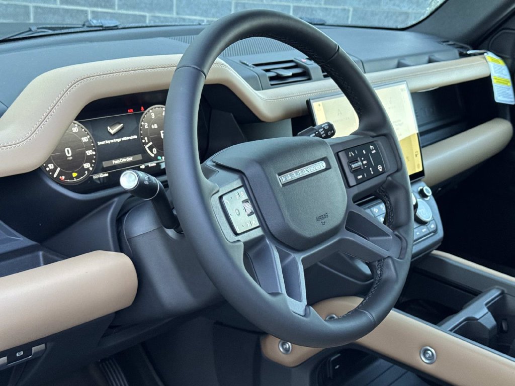 New 2026 Land Rover Defender 110 X-Dynamic SE AWD/4WD image 22