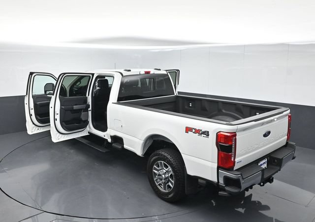 Used 2024 Ford F250 Lariat w/ Lariat Ultimate Package AWD/4WD image 59