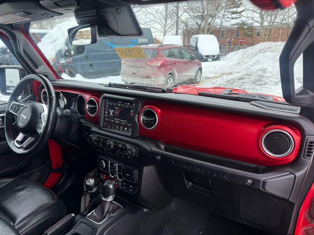 Used 2020 Jeep Wrangler Unlimited Rubicon w/ Advanced Safety Group image 15