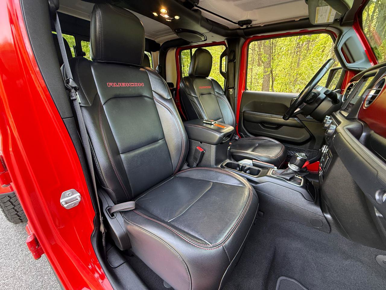 Used 2020 Jeep Gladiator Rubicon AWD/4WD image 34