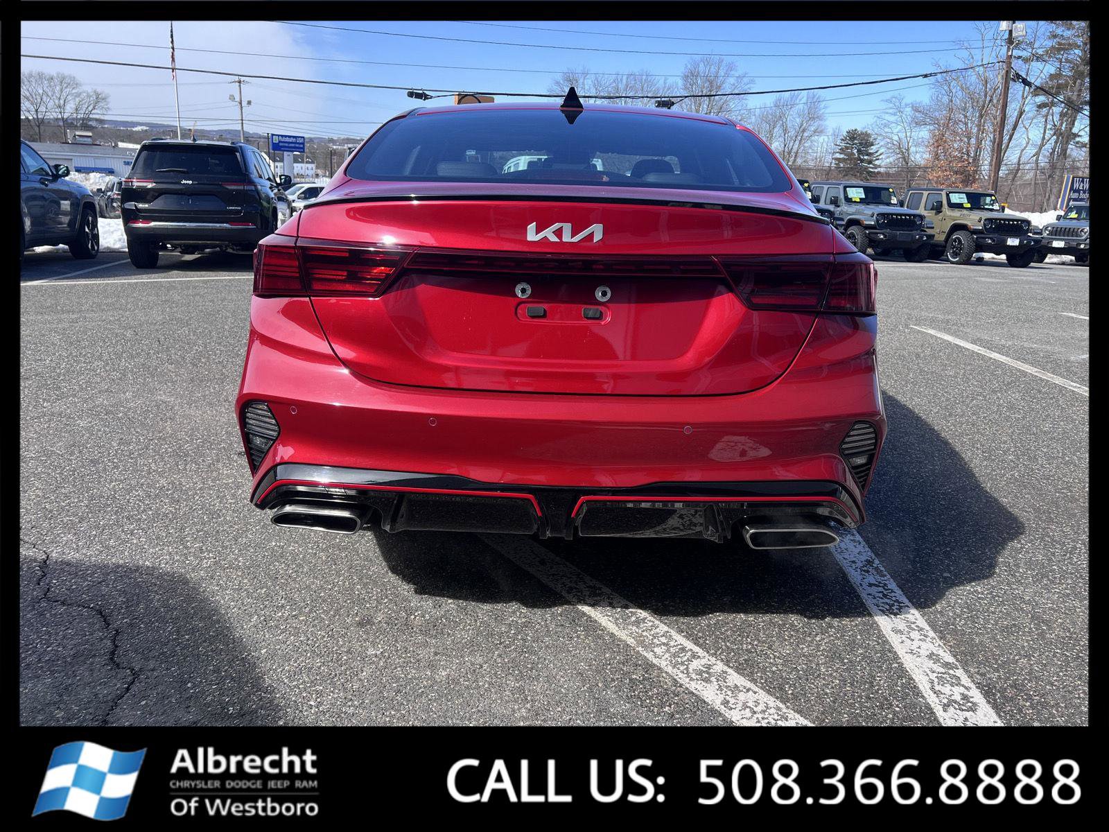 Used 2023 Kia Forte GT image 4