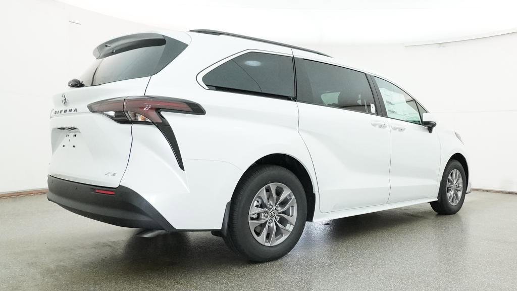 New 2026 Toyota Sienna XLE FWD image 9