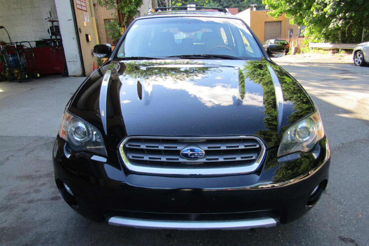Used 2005 Subaru Outback 3.0R L.L. Bean AWD/4WD image 28