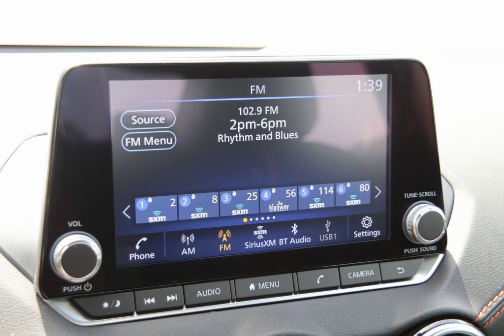 New 2025 Nissan Sentra SR image 3