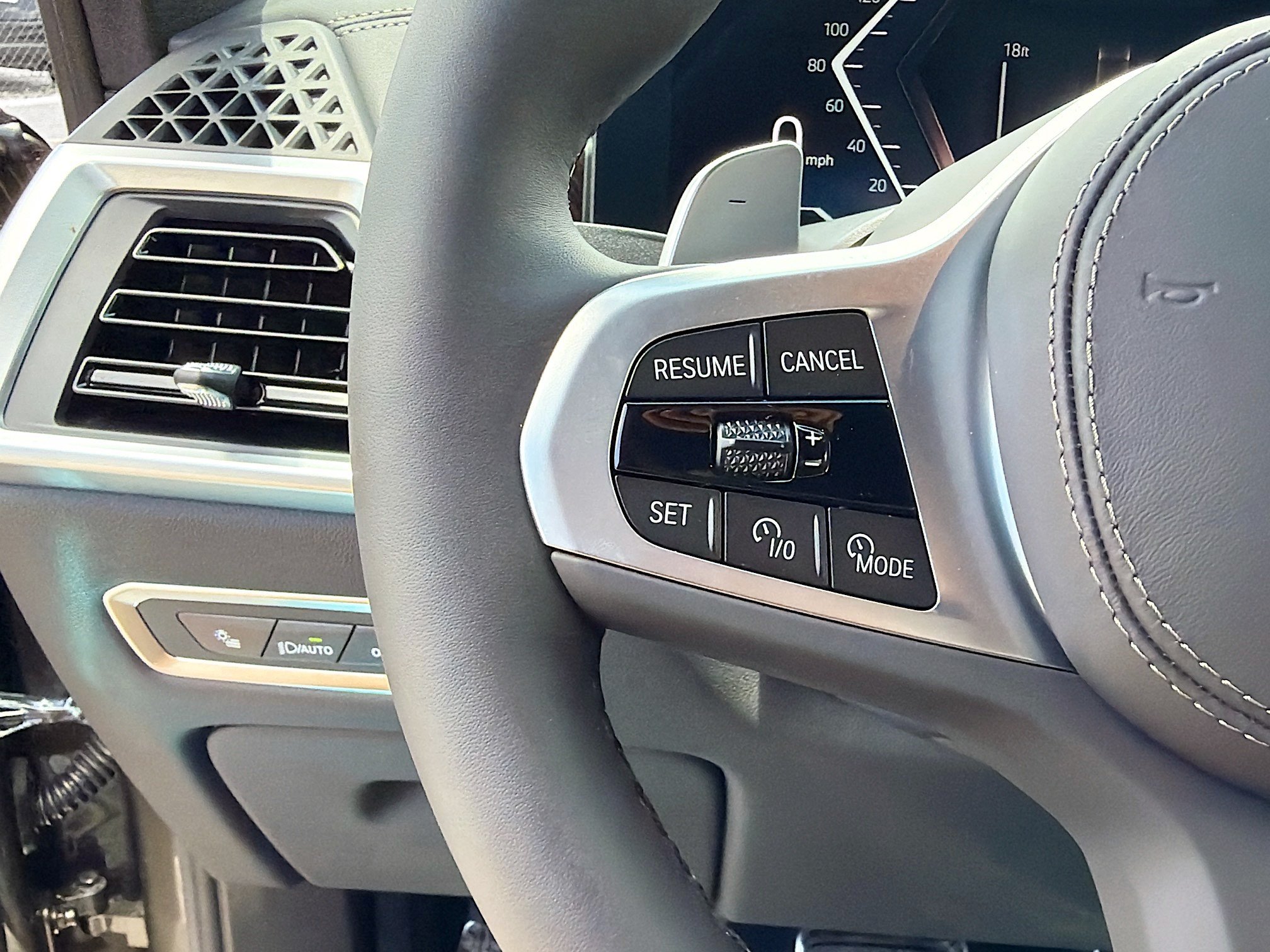 New 2027 BMW X7 xDrive40i w/ M Sport Package AWD/4WD image 37