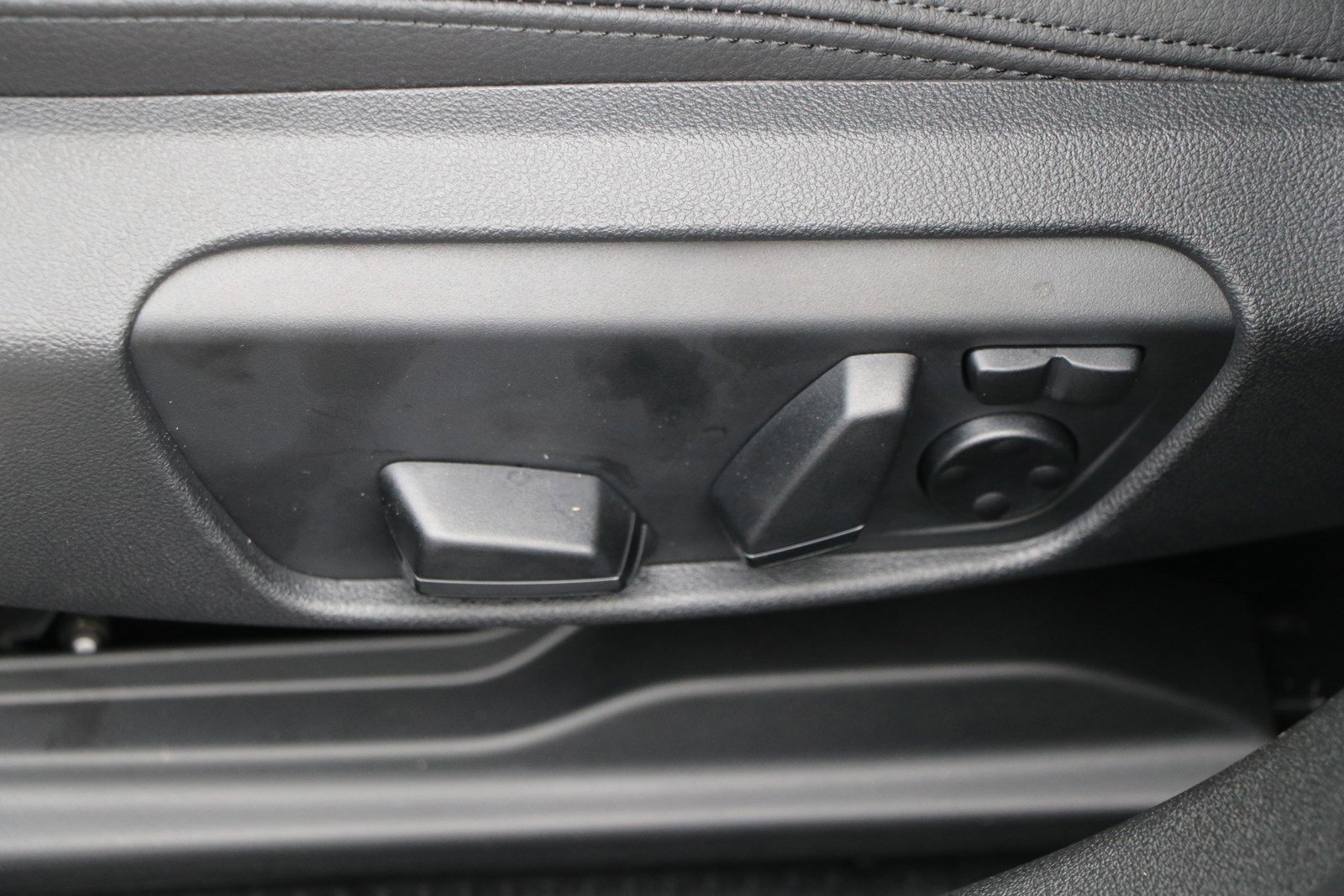 Certified 2024 BMW 228i Gran Coupe w/ Premium Package image 28