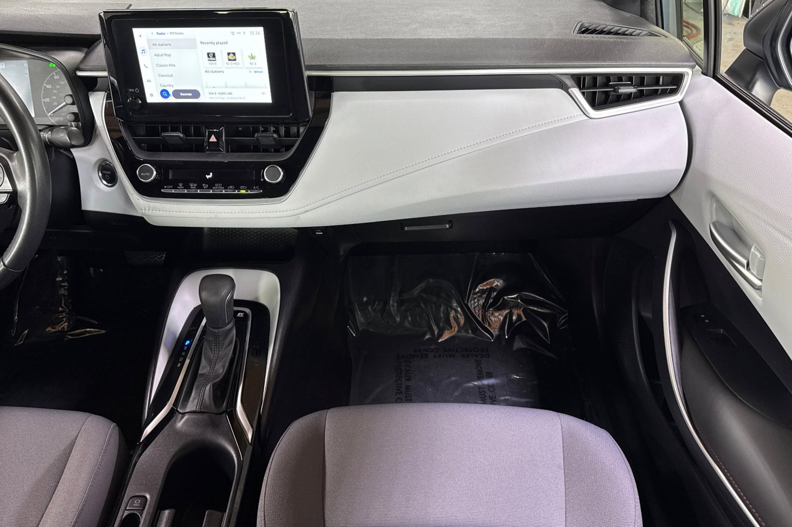 Used 2024 Toyota Corolla SE w/ Convenience Package image 29