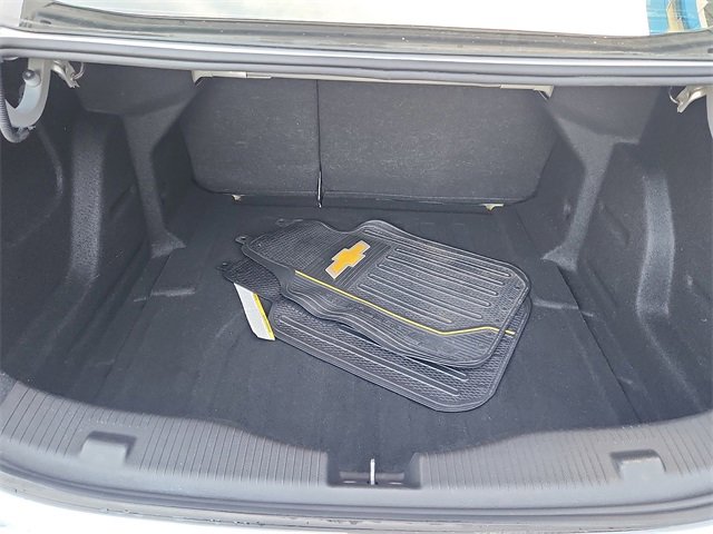 Used 2018 Chevrolet Cruze LT w/ Convenience Package image 28