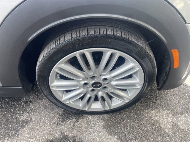 Used 2023 MINI Cooper S w/ Signature Upholstery Package image 11