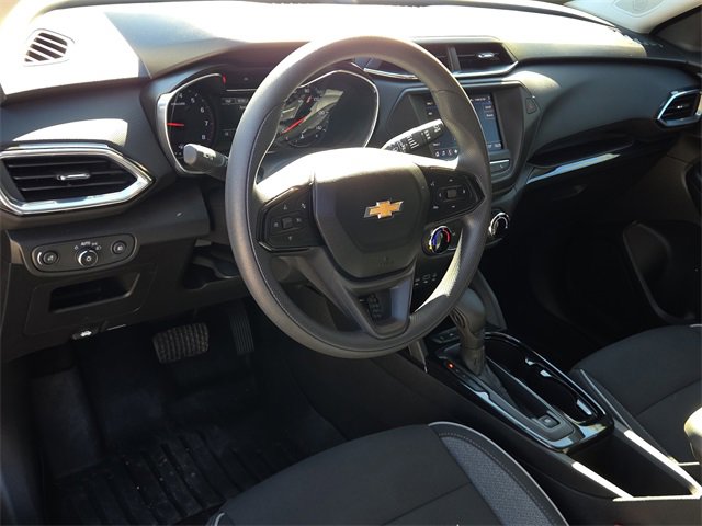 Used 2022 Chevrolet TrailBlazer LT w/ Confidence II Package image 17