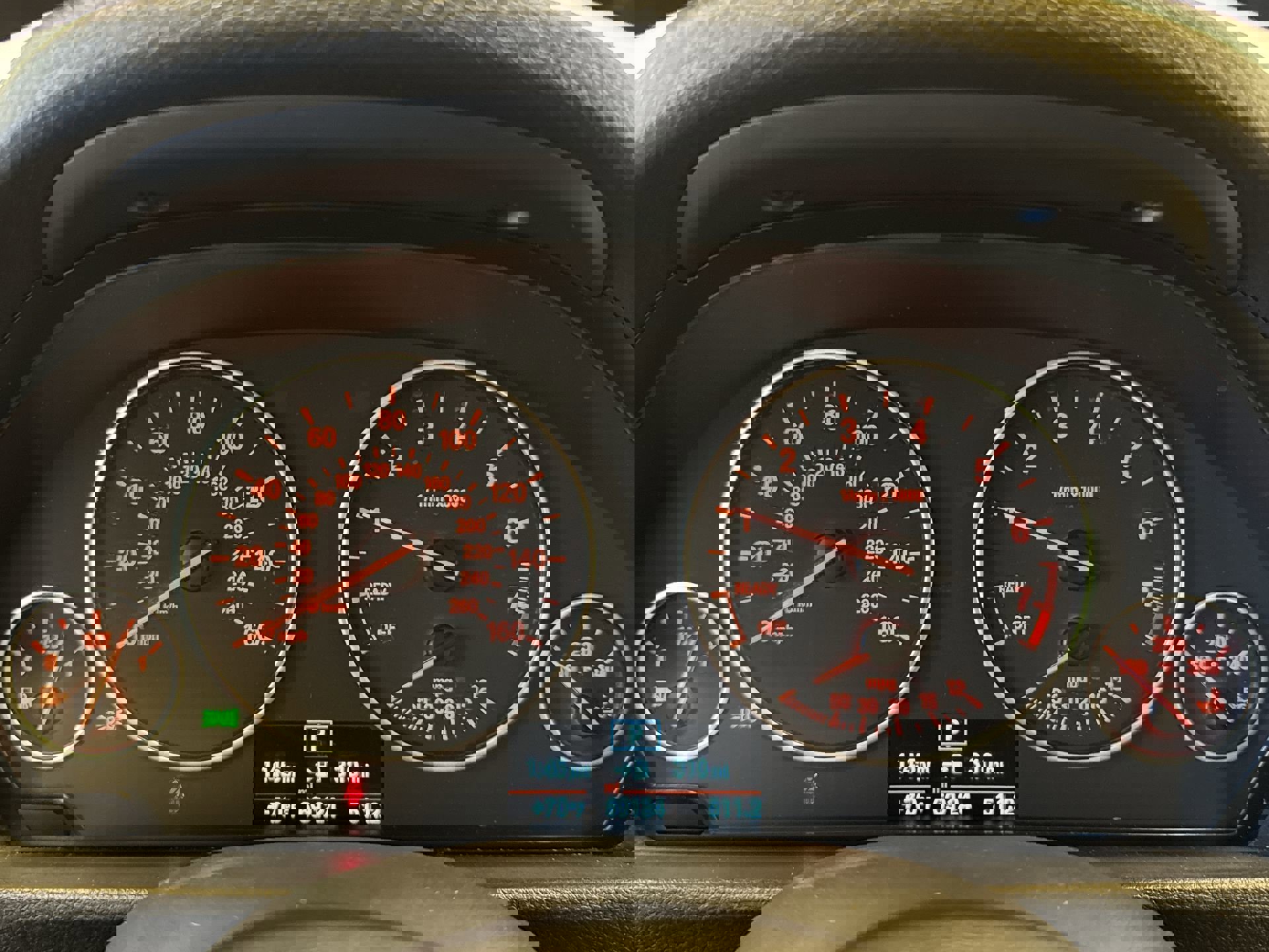 Used 2018 BMW 320i xDrive Sedan image 15