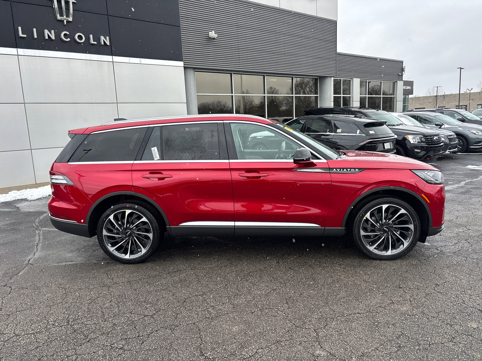 New 2026 Lincoln Aviator Reserve AWD/4WD image 8