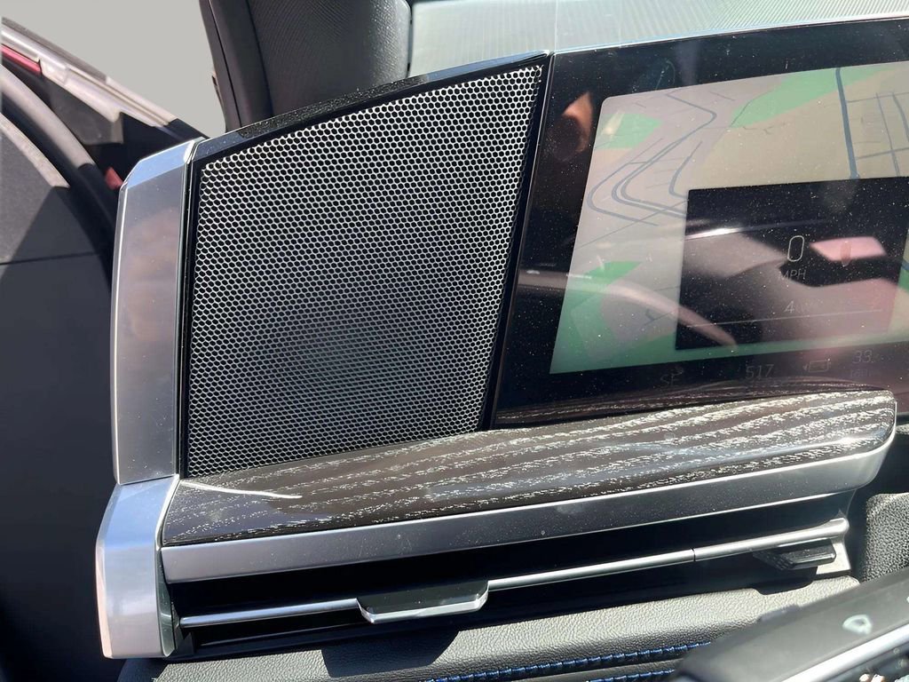 New 2025 Cadillac Escalade IQ Sport 1 w/ LPO, ONYX Package image 17