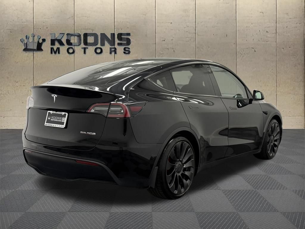 Used 2022 Tesla Model Y Performance AWD/4WD image 4