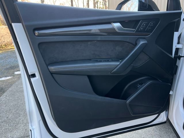 Used 2020 Audi SQ5 Premium Plus w/ Premium Plus Package image 10