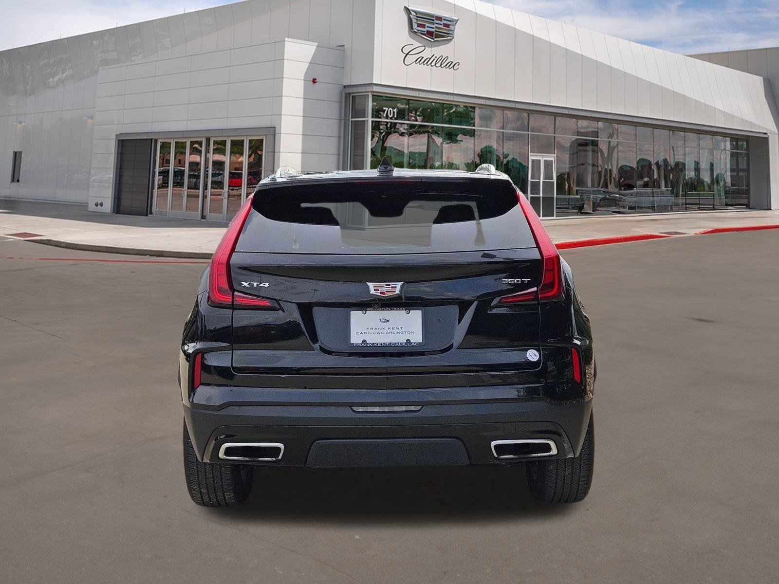 Certified 2024 Cadillac XT4 Premium Luxury FWD image 5