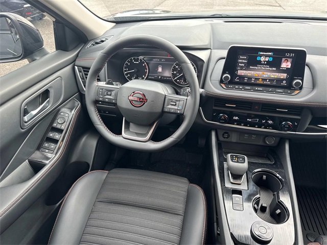 Certified 2026 Nissan Rogue SV image 19