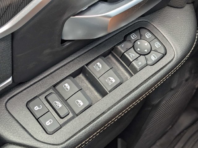 New 2026 RAM 3500 Big Horn AWD/4WD image 22