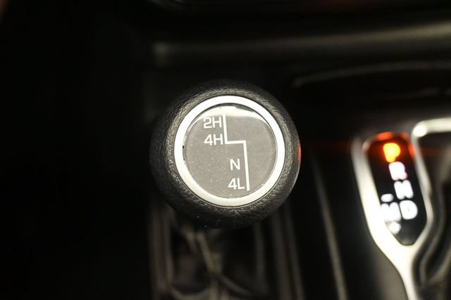 Used 2020 Jeep Gladiator Overland AWD/4WD image 30