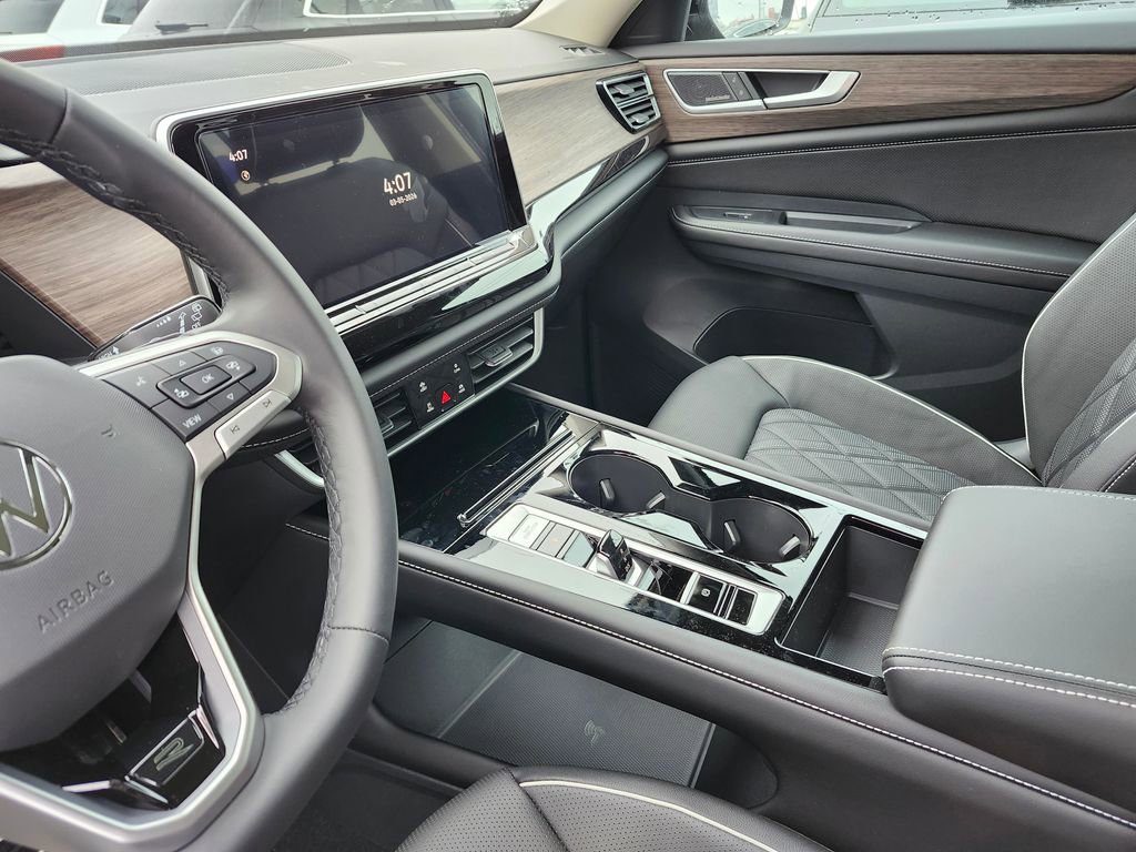 New 2026 Volkswagen Atlas SEL Premium R-Line image 7