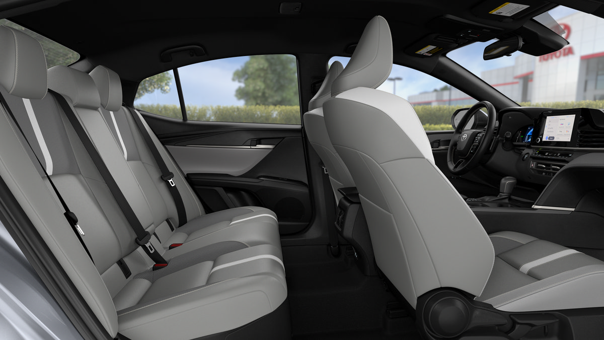 New 2026 Toyota Camry SE FWD image 21