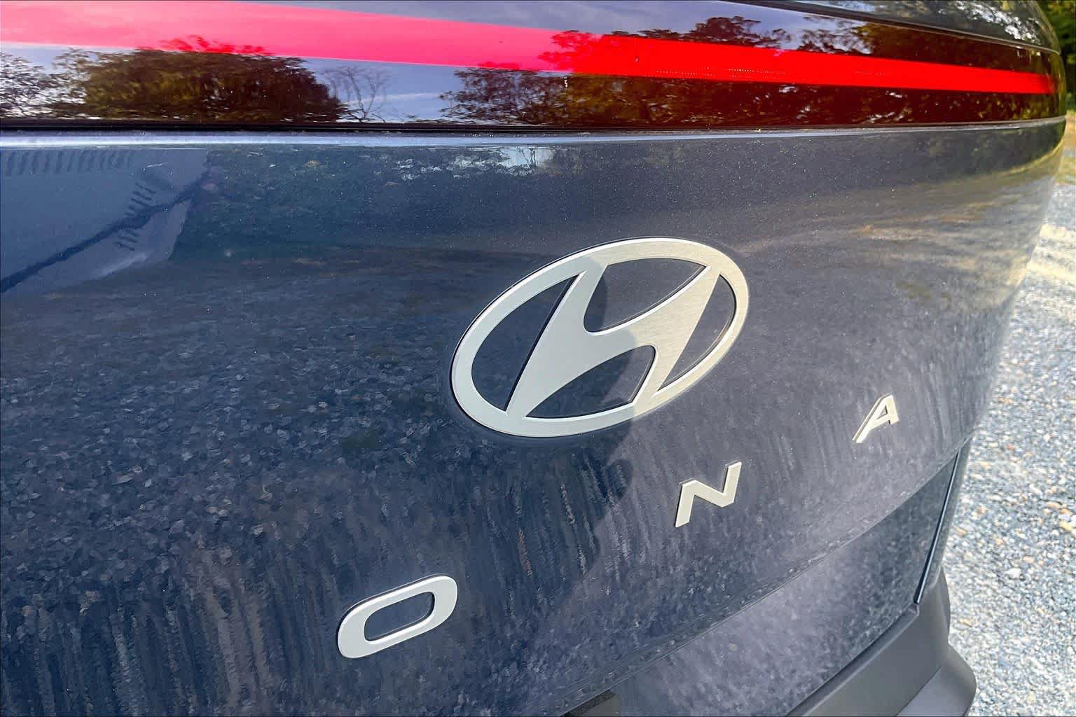 Used 2025 Hyundai Kona SE FWD image 31