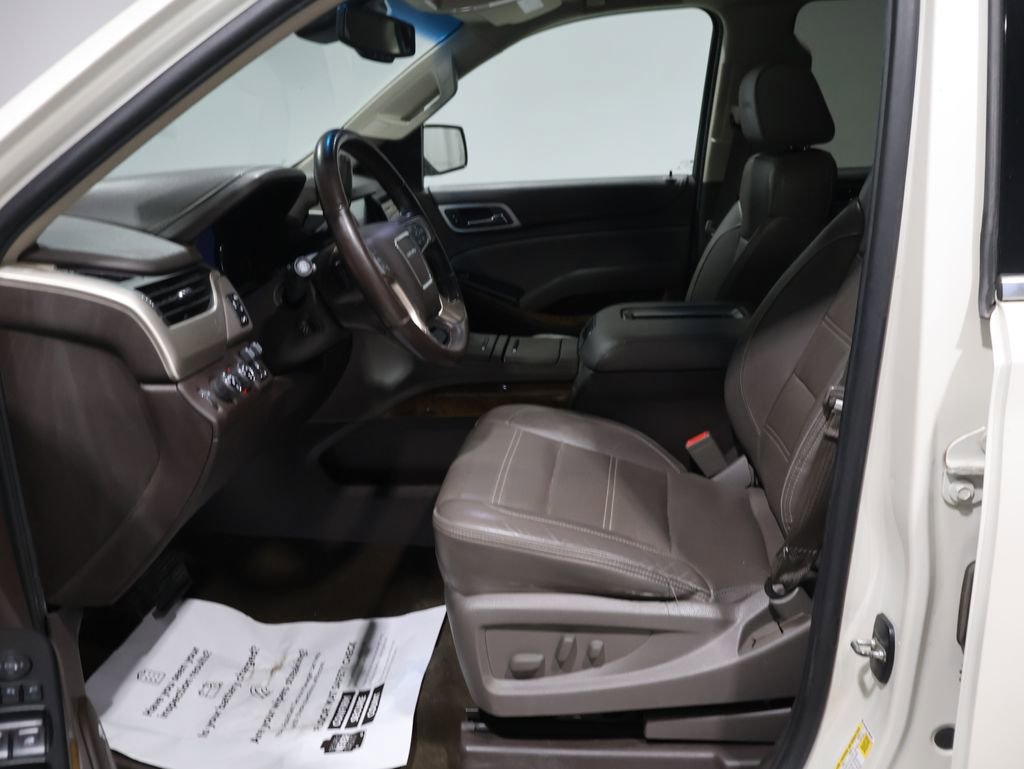 Used 2015 GMC Yukon Denali w/ Open Road Package image 11