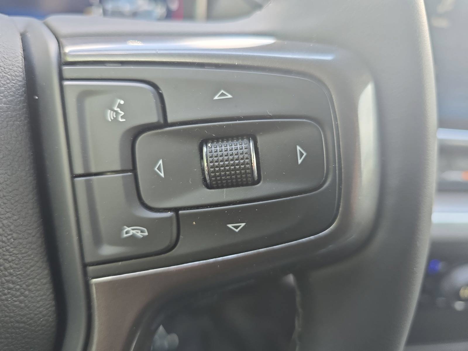 Used 2025 Chevrolet Silverado 2500 High Country w/ Technology Package AWD/4WD image 20