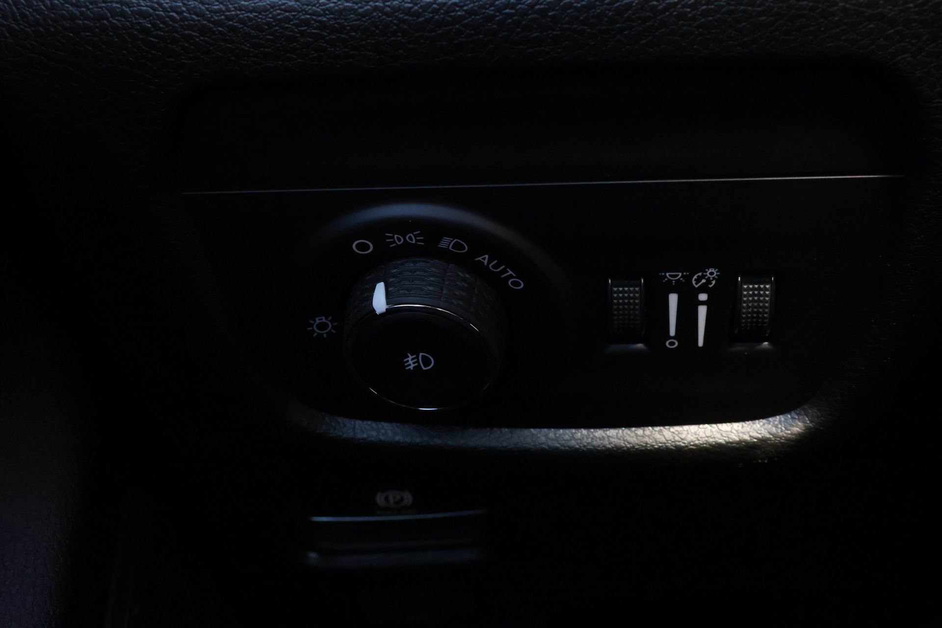 New 2025 Jeep Grand Cherokee Limited image 29