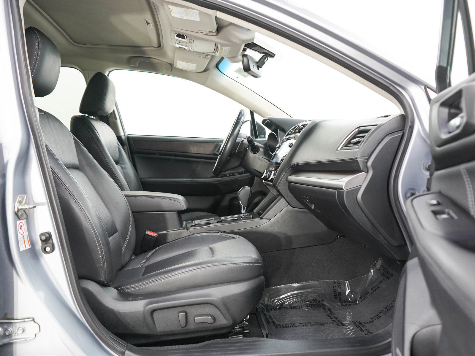 Used 2019 Subaru Outback 2.5i Limited w/ Popular Package #2 AWD/4WD image 11