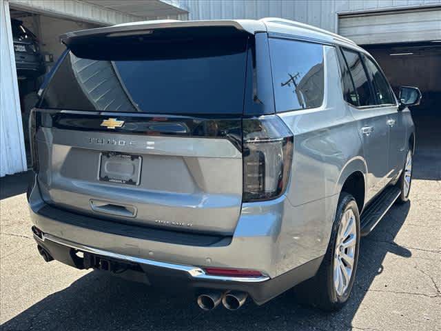 Used 2025 Chevrolet Tahoe Premier AWD/4WD image 3