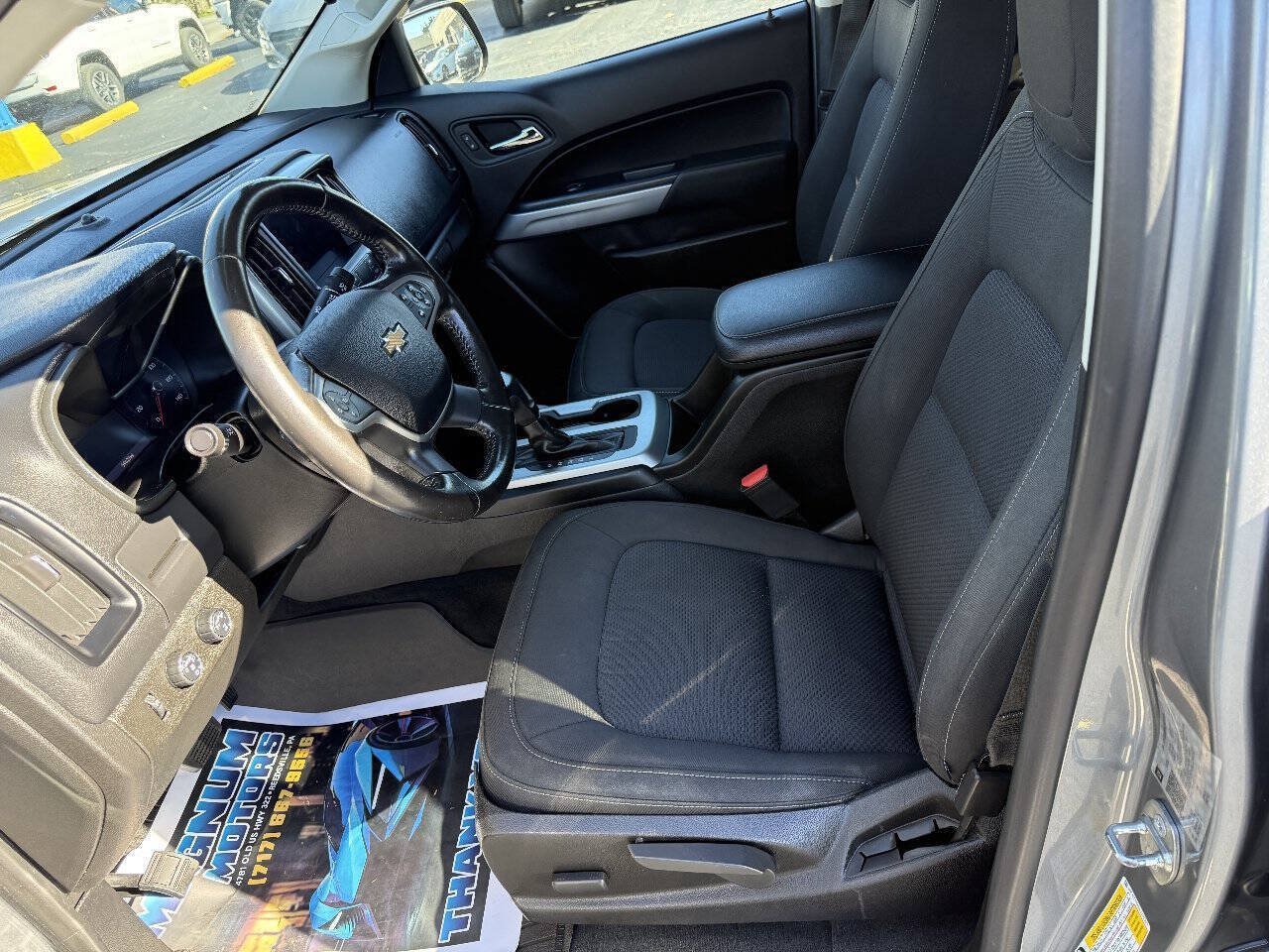 Used 2020 Chevrolet Colorado LT AWD/4WD image 9