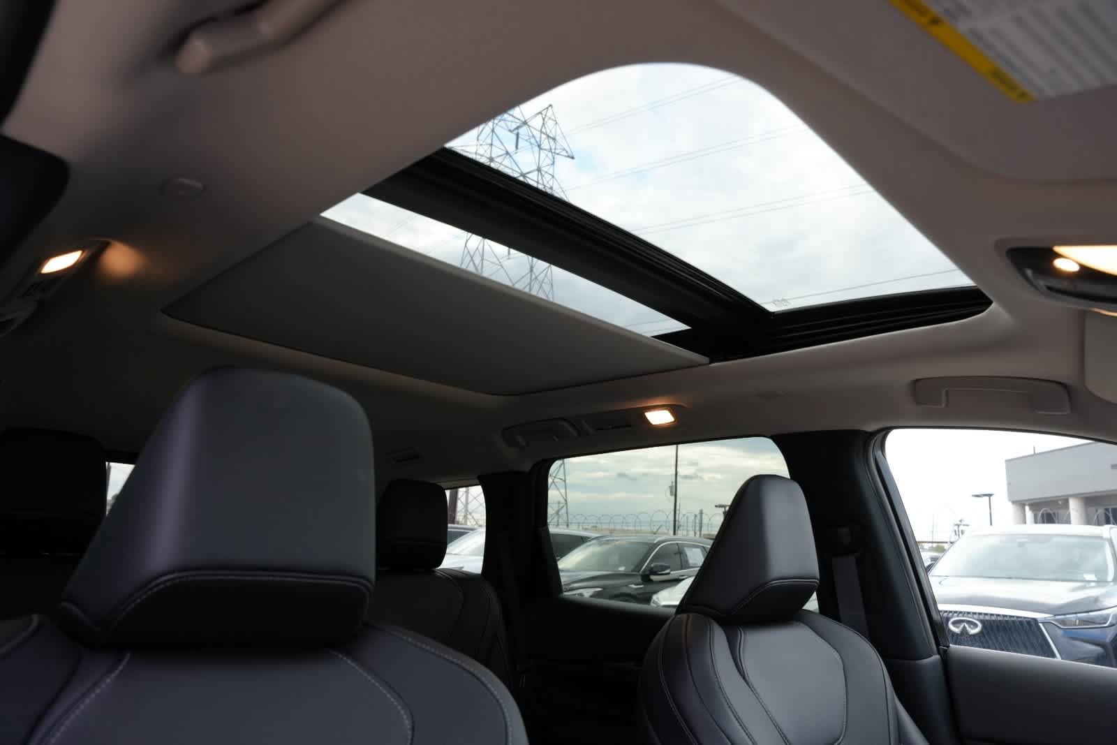 Certified 2027 INFINITI QX60 Luxe w/ Cargo Package FWD image 24
