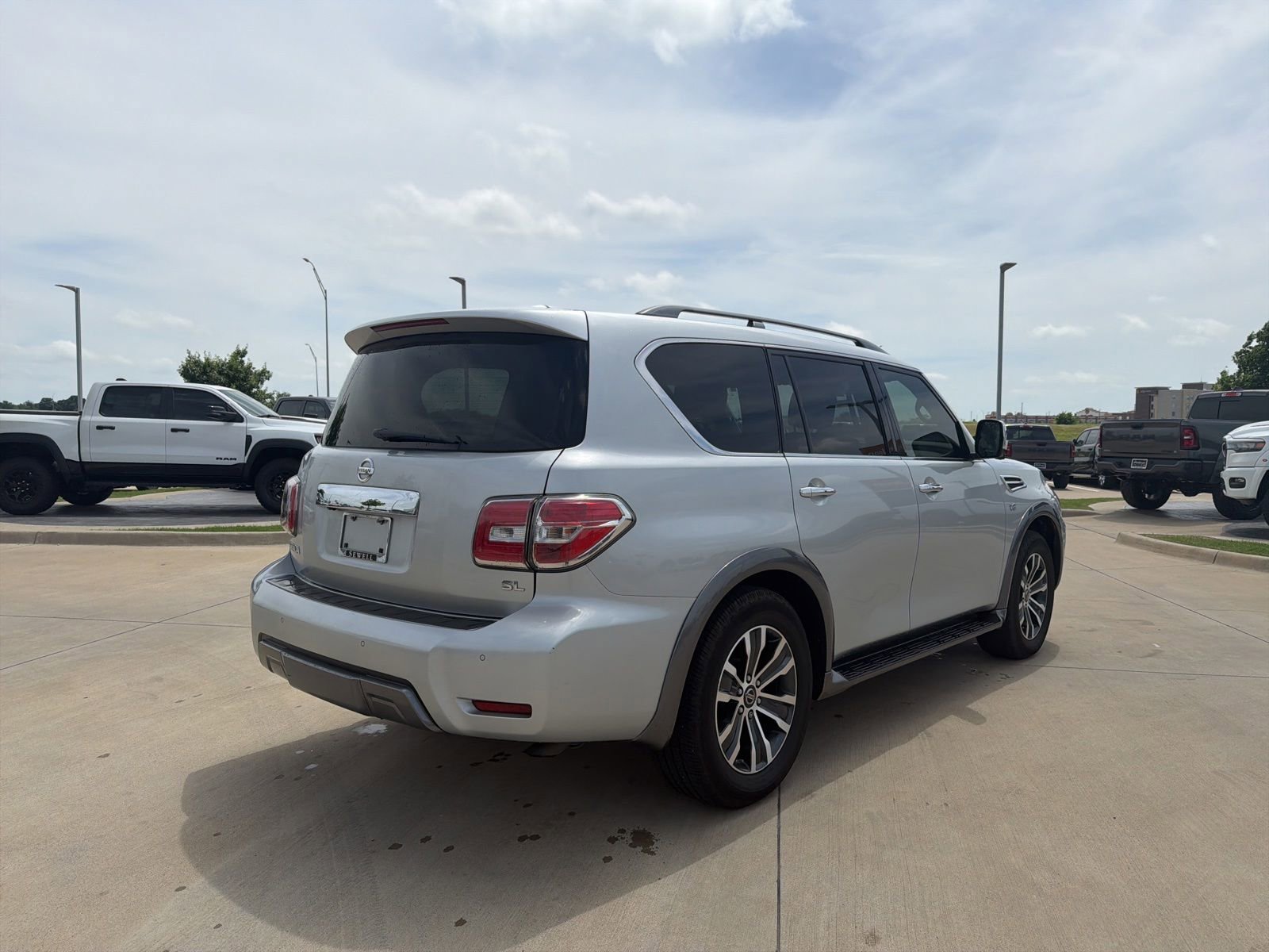 Used 2020 Nissan Armada SL w/ Premium Package RWD image 5